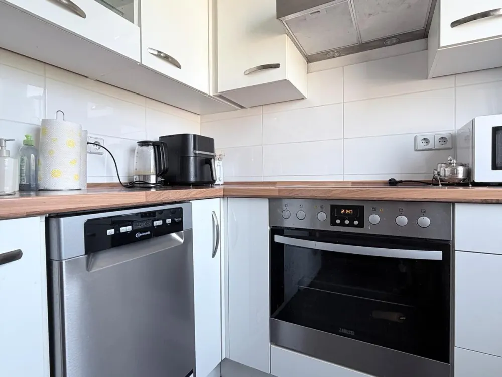 Furnished apartment for short term sublet with anmeldung