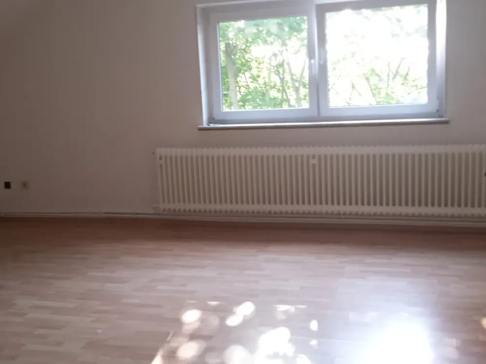 Großzügige Dachgeschoss Wohnung in Dortmund, Brackel