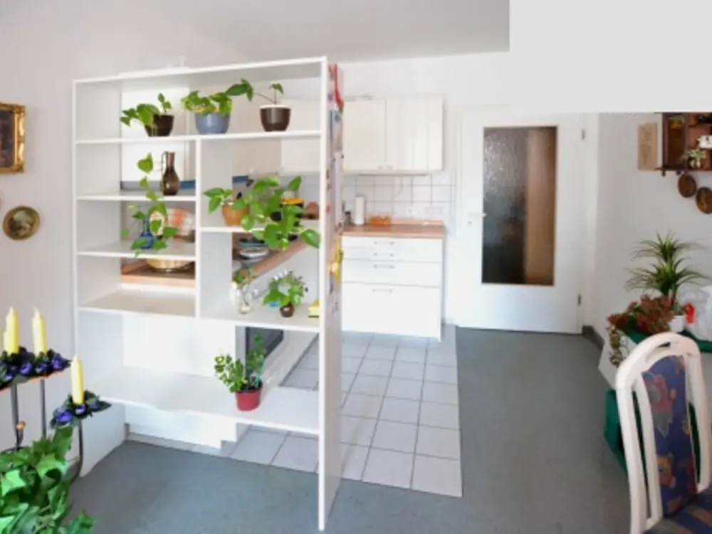 Living with Character: 2-Room Apartment in Panitzsch