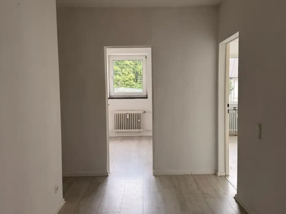 Helle 3-Zimmer-Wohnung mit Balkon in Döhren