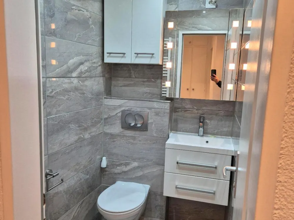 Einbauküche Balkon neues Badezimmer? 1 Zimmer Wohnung Schwalbach