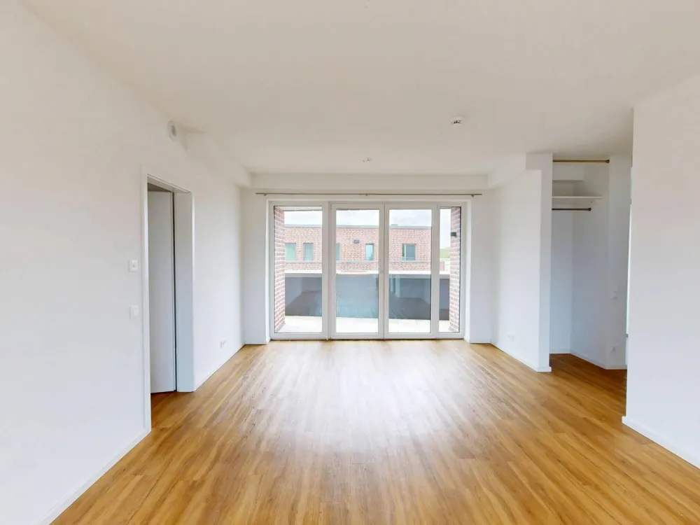 Wohntraum in Rissen: 3-Zimmer-Dachgeschosswohnung mit 2 Dachterrassen, eigenem Lift, EBK uvm.