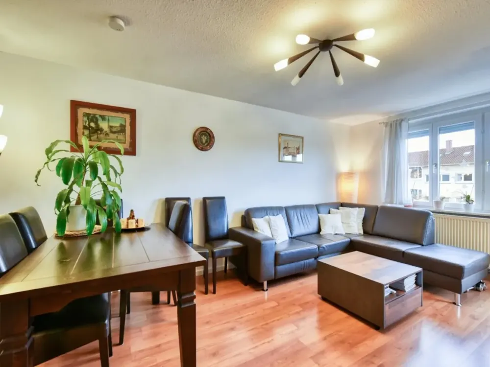 West-Balkon & Abendsonne - modernisiert, gemütlich & gepflegt - TL-Bad mit Wanne - inkl. EBK