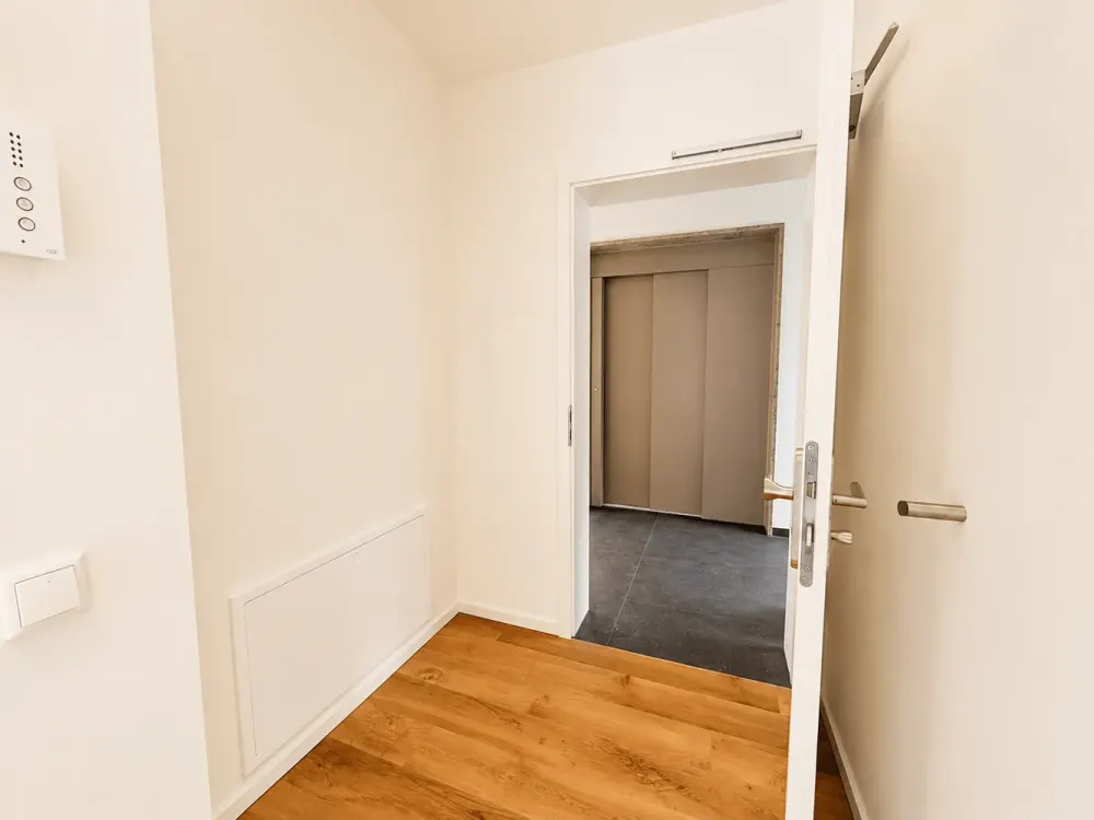*available immediately* High-quality 4-room apartment in MACHERN I large balcony I 2 bathrooms I parking space I cellar