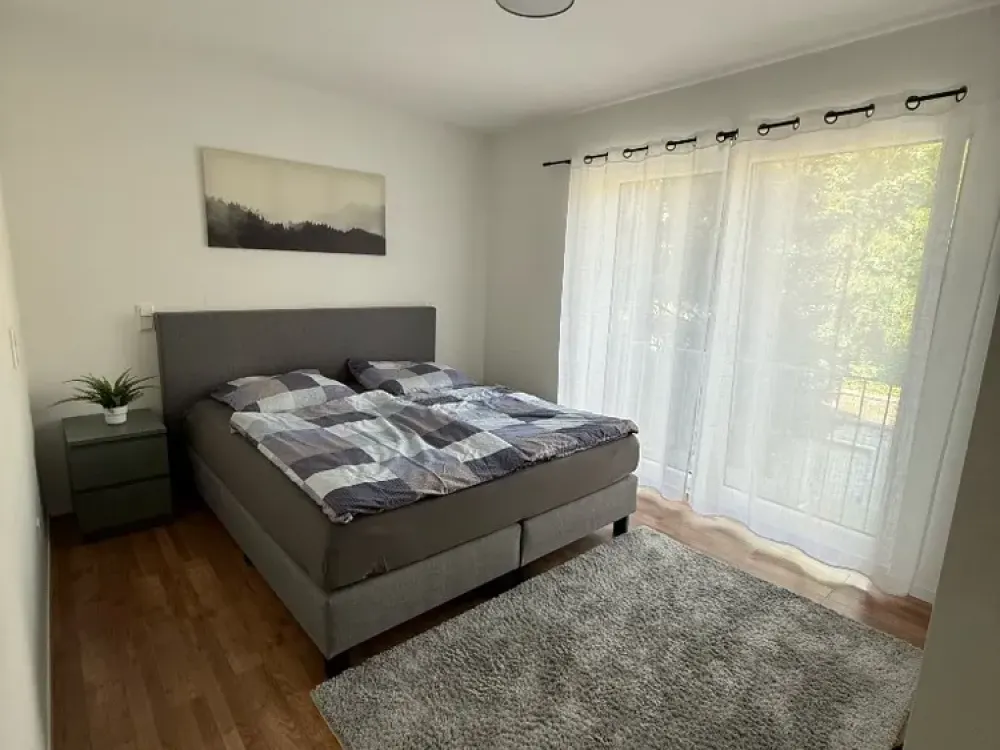 Zuhause mit 2,5 Zimmern und Stellplatz in Düsseldorf