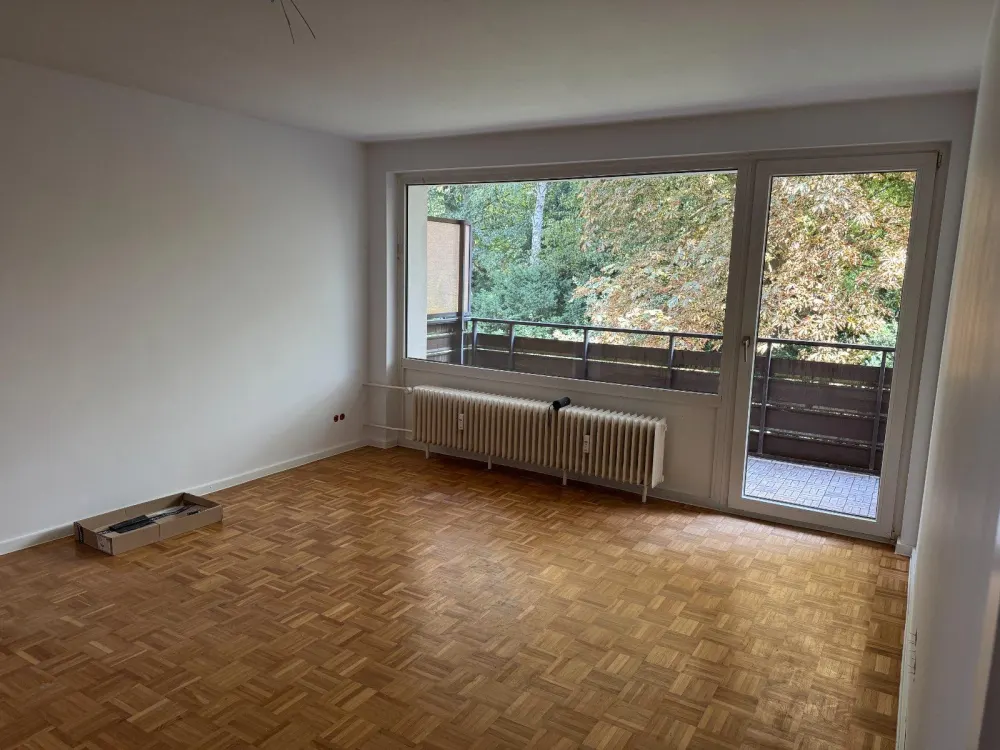 Erstbezug nach Sanierung Alt-Wettbergen: 2 Zimmer mit Balkon