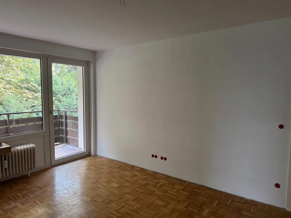 Erstbezug nach Sanierung Alt-Wettbergen: 2 Zimmer mit Balkon