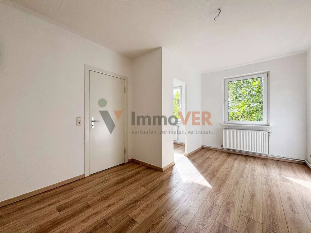 2 rooms with balcony and home office niche in Bremen-Walle near Überseestadt