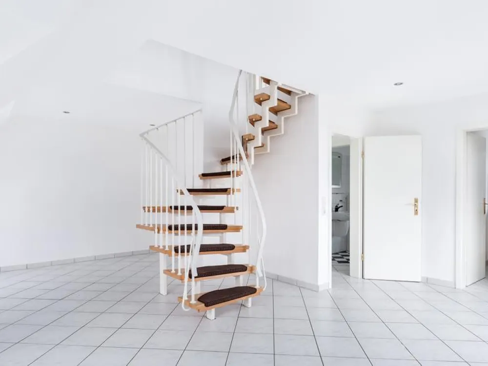 Striking Maisonette Apartment with Large Roof Terrace in Norderstedt-Mitte!