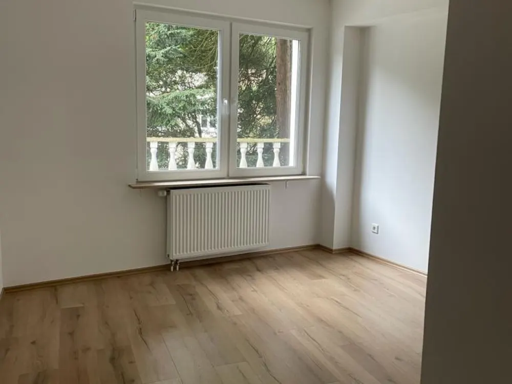 Traumhafte 3-Zimmer-Wohnung mit großer Terrasse zu vermieten!