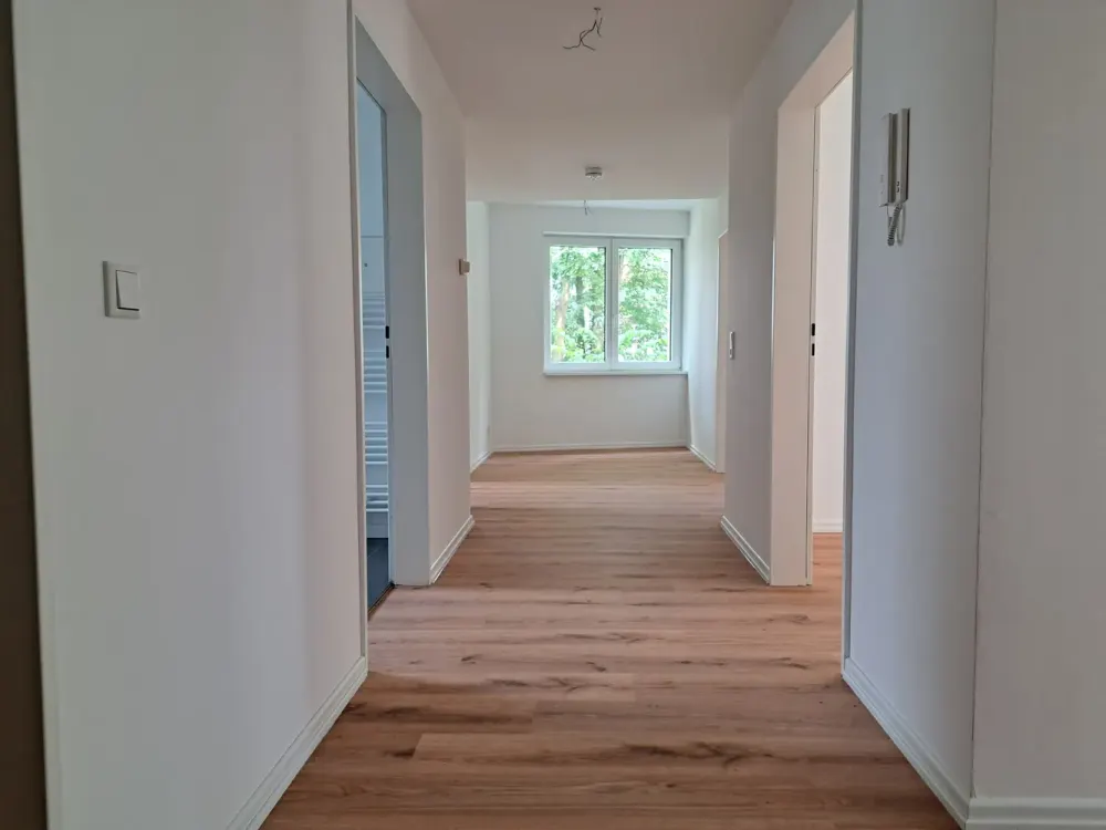 Modernisierte 3 Zimmerwohnung zur Miete in Henstedt-Ulzburg - Wentzel Dr.