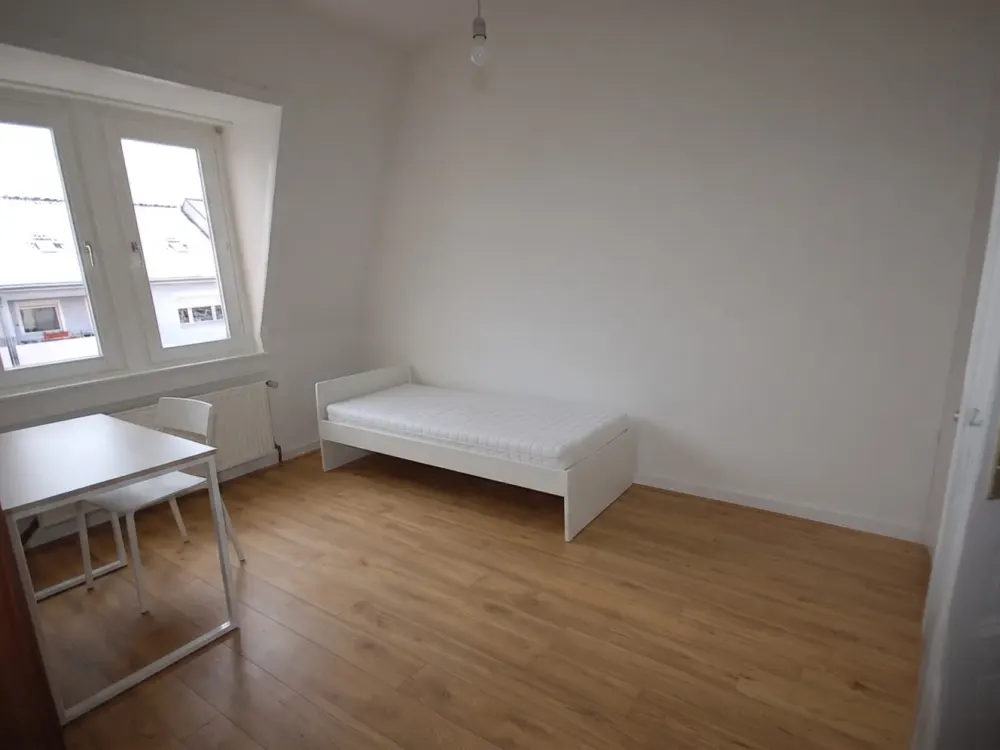 Renovierte, helle und neu möblierte 3-Zimmer-Wohnung im beliebten Gallusviertel