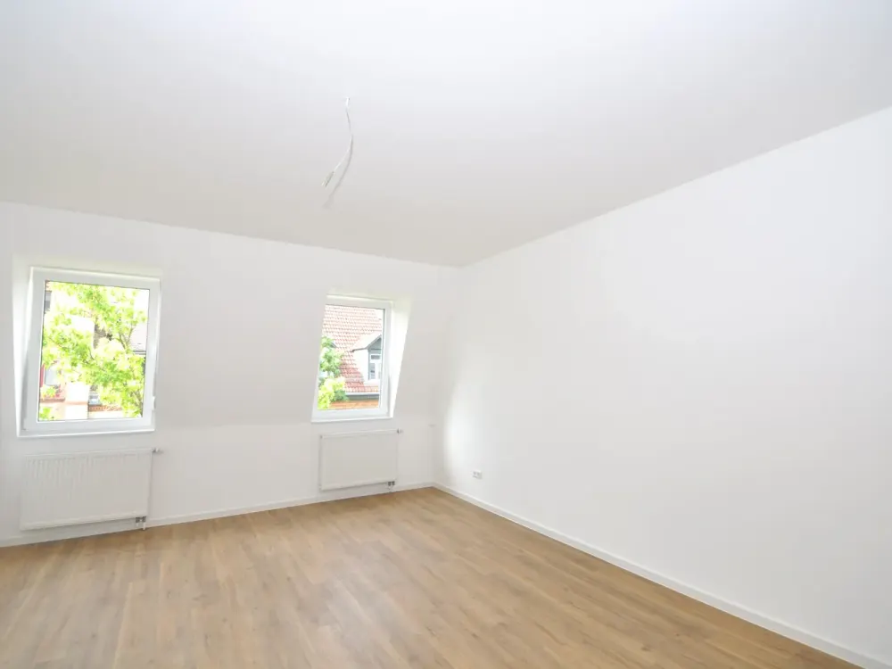 Frisch sanierte 4-Zimmer-Altbauwohnung mit Gartenanteil und 118 m² in Karlsruhe-Beiertheim-Bulach