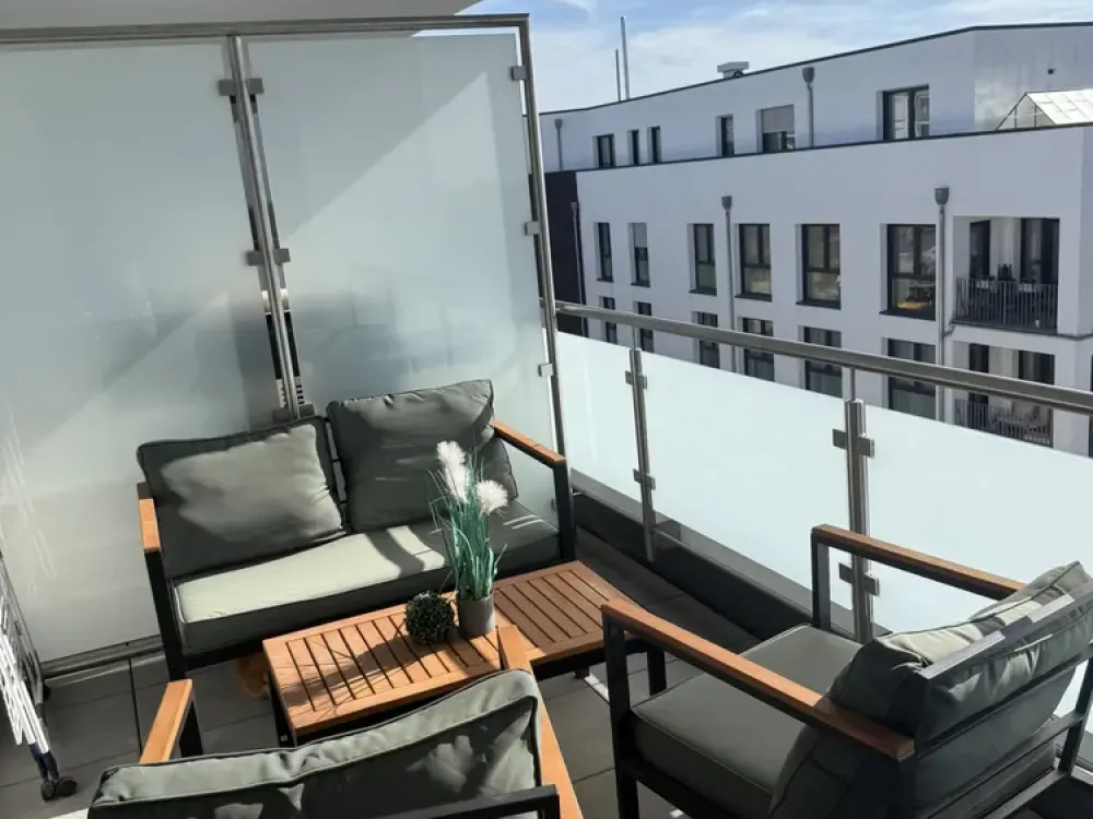 Exklusive 3 Zimmer Wohnung im Obergeschoss mit Balkon