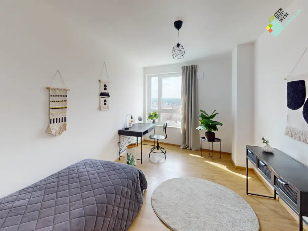 Contemporary Living at BERGBLICK: 5-Room Apartment with Clear Family Zone