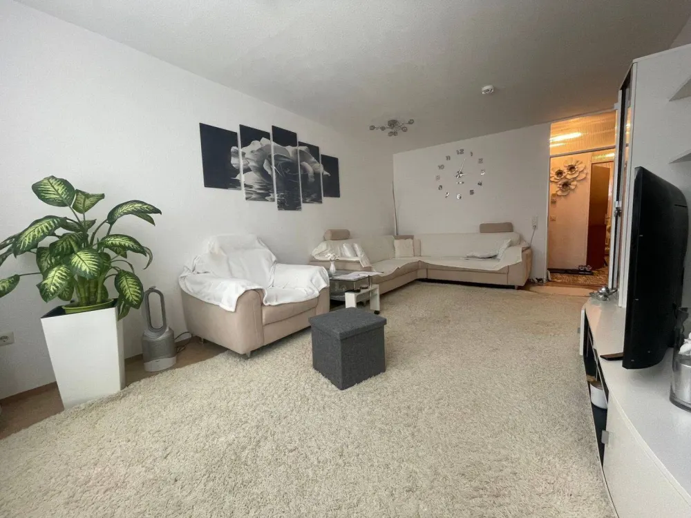 Helles 2-Zimmer-Apartment mit Balkon in Nürnberg Schweinau