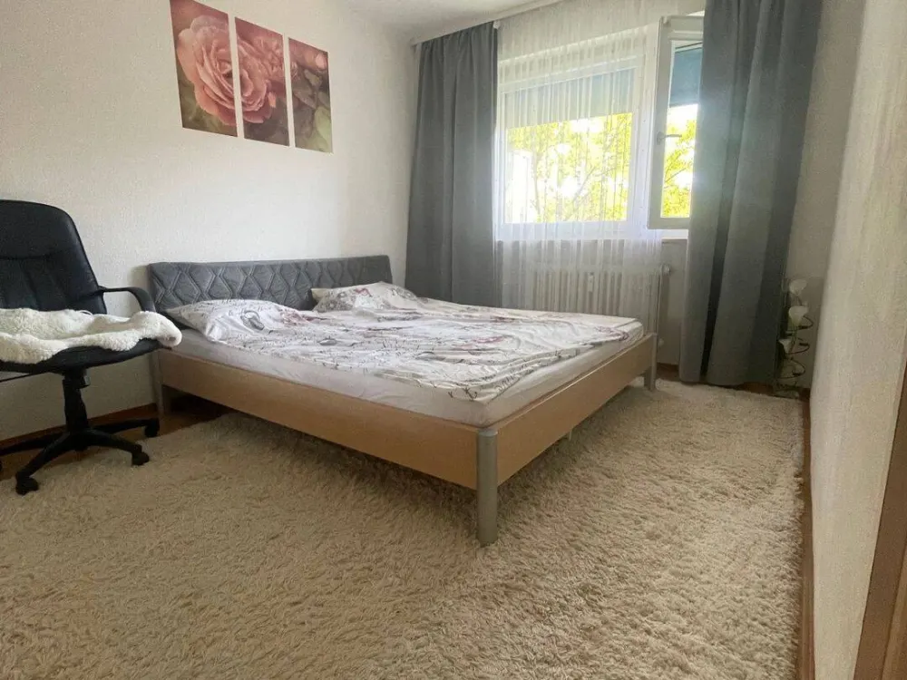 Helles 2-Zimmer-Apartment mit Balkon in Nürnberg Schweinau