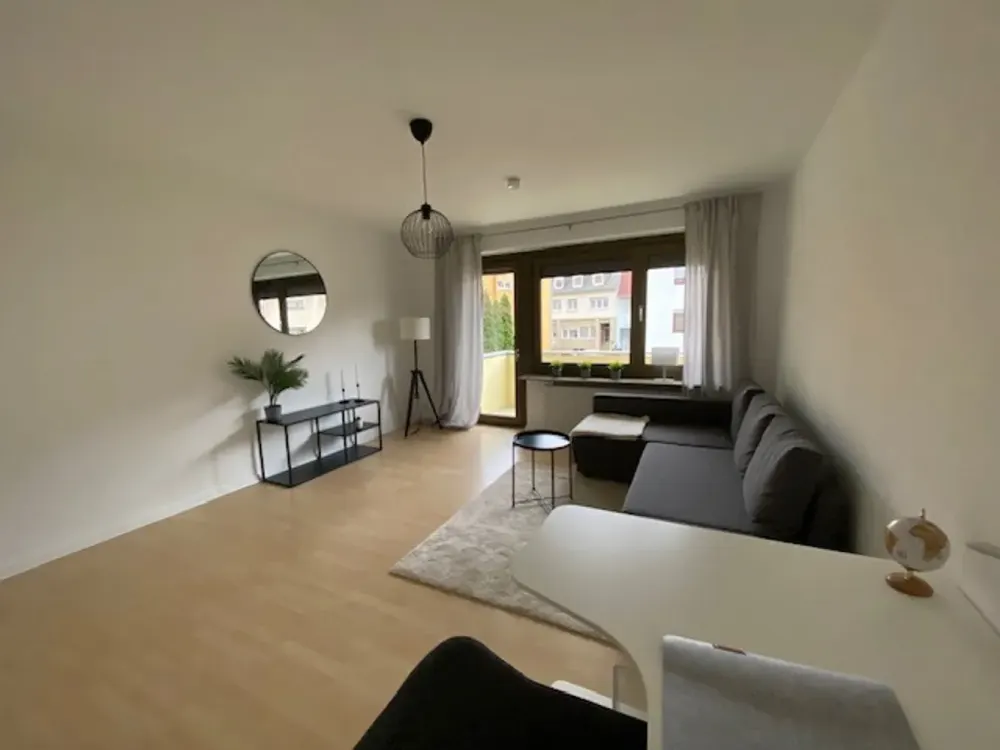 1-Zimmer-Wohnung möbliert mit Balkon in Frankfurt am Main