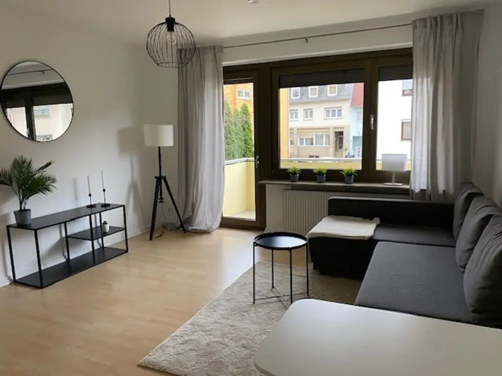 1-Zimmer-Wohnung möbliert mit Balkon in Frankfurt am Main