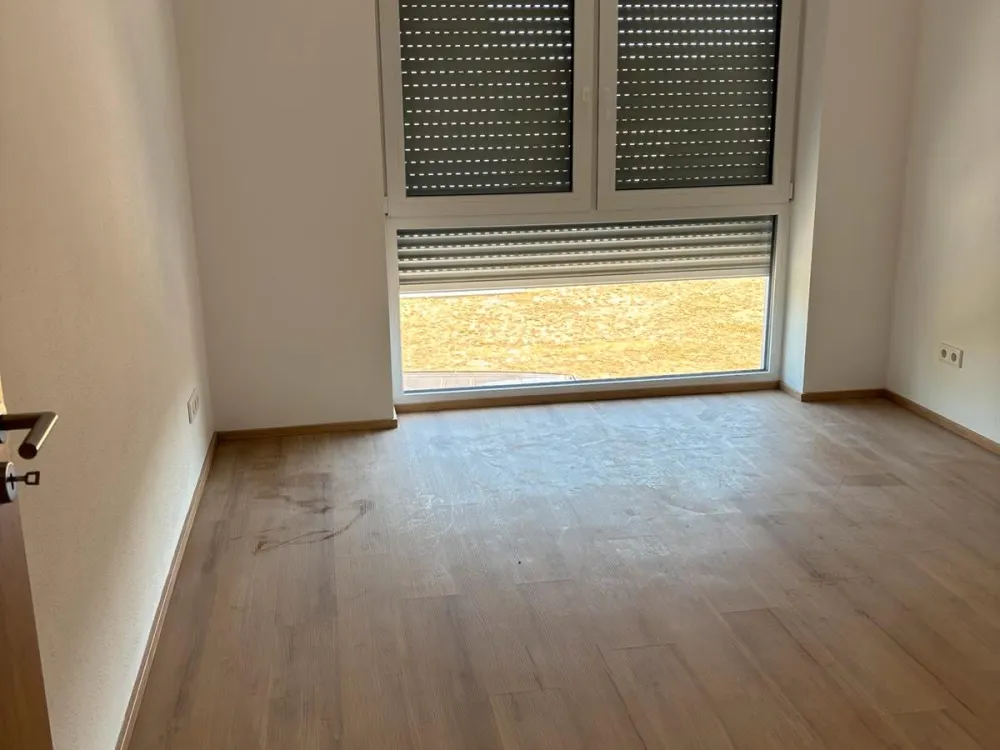 5 Zimmer Erdgeschosswohnung über zwei Etagen