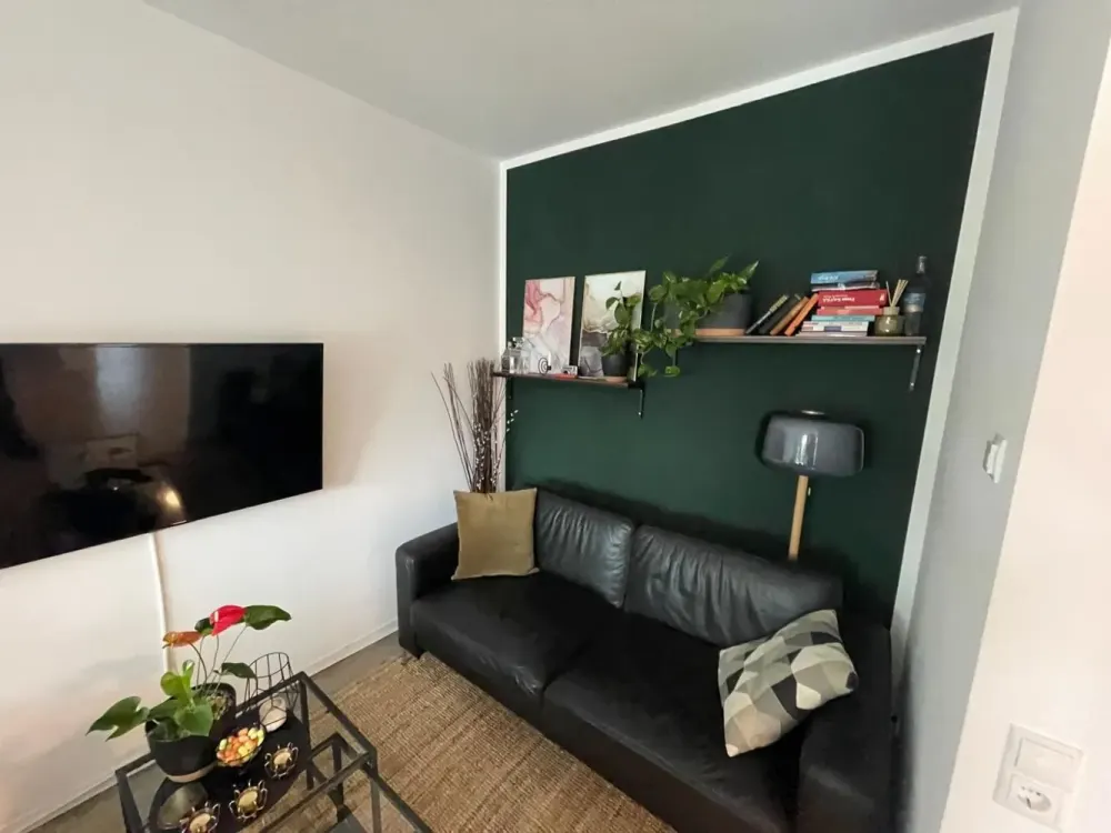 Moderne 2-Zimmer-Wohnung mit Einbauküche, Balkon und Tiefgaragenstellplatz