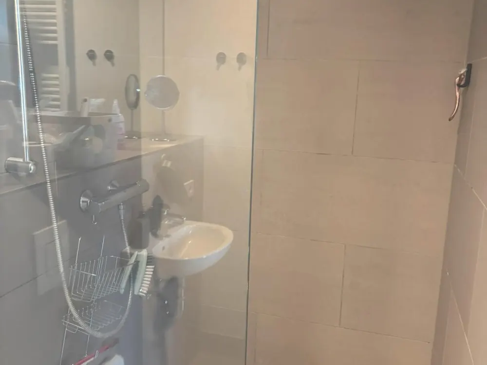 Nachmiete für Stuart Apartment (für Studenten)