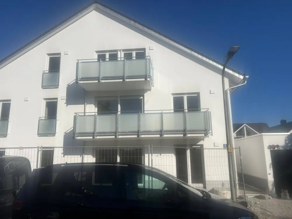 NEUBAU - Modernes Wohnen mit Stil - 2-Zimmer-Wohung mit EBK und großem Balkon in ruhiger Wohnlage