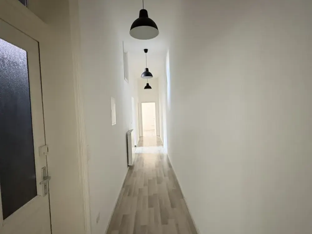 Charmante 2-Zimmer-Altbauwohnung in begehrter Lage von Bockenheim