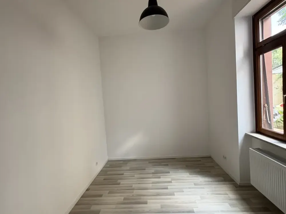 Charmante 2-Zimmer-Altbauwohnung in begehrter Lage von Bockenheim