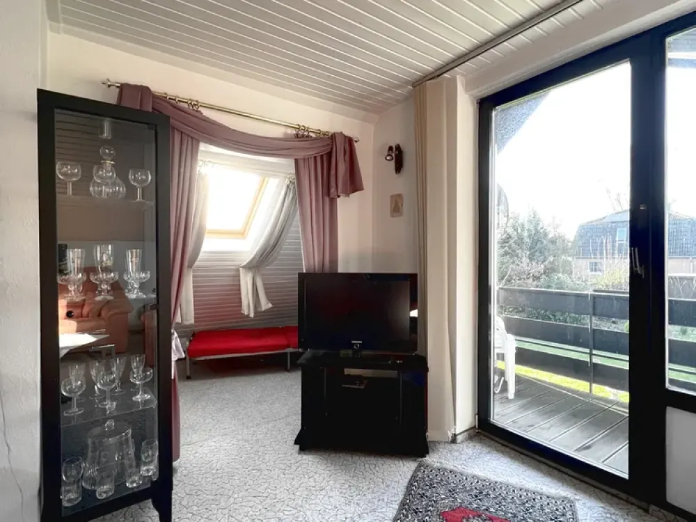 Wohnen auf Zeit, Schöne 2-Zimmer-Wohnung mit Balkon in guter Lage