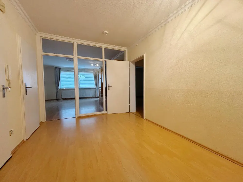 Familienfreundliche Etagenwohnung zur Miete mit Balkon in Glinde - Wentzel Dr.