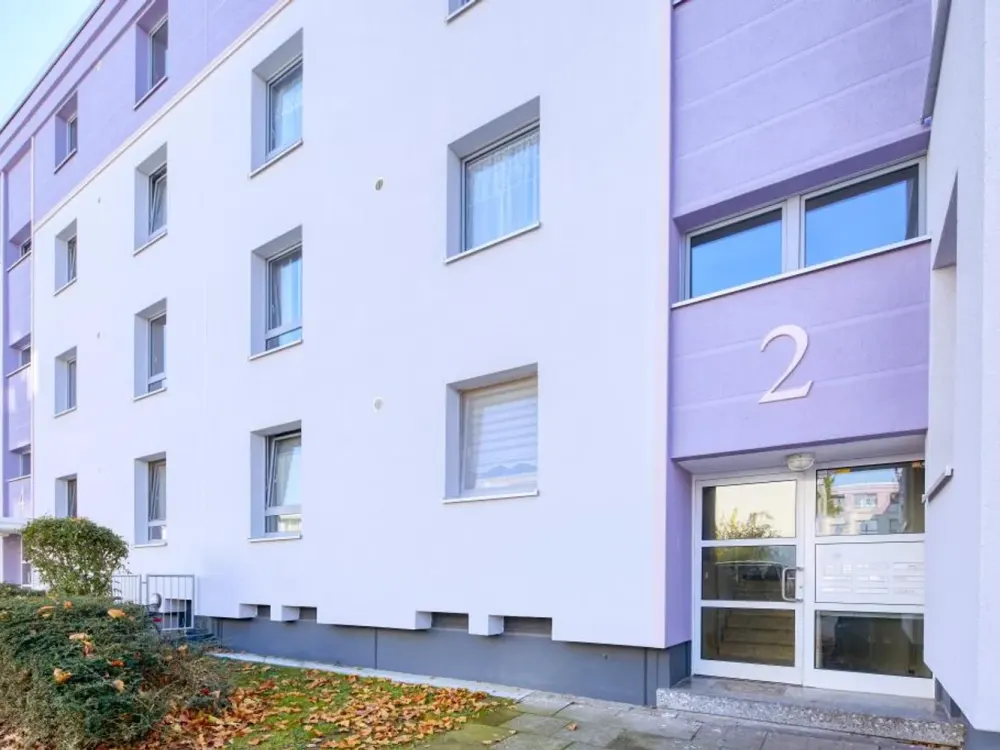 Helle 3-Zimmer-Wohnung mit modernem Duschbad in Monheim