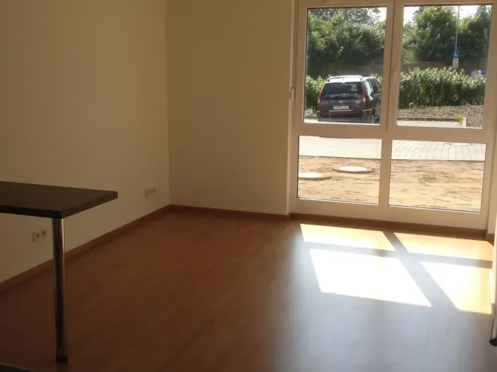 SHK Neuvorstellung !! "Tolle 2-Zimmer-EG-Wohnung", Friedrichsdorf. Frei ab 01.08.26 !!!
