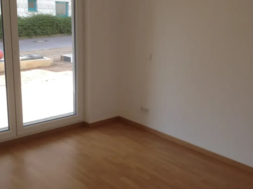 SHK Neuvorstellung !! "Tolle 2-Zimmer-EG-Wohnung", Friedrichsdorf. Frei ab 01.08.26 !!!