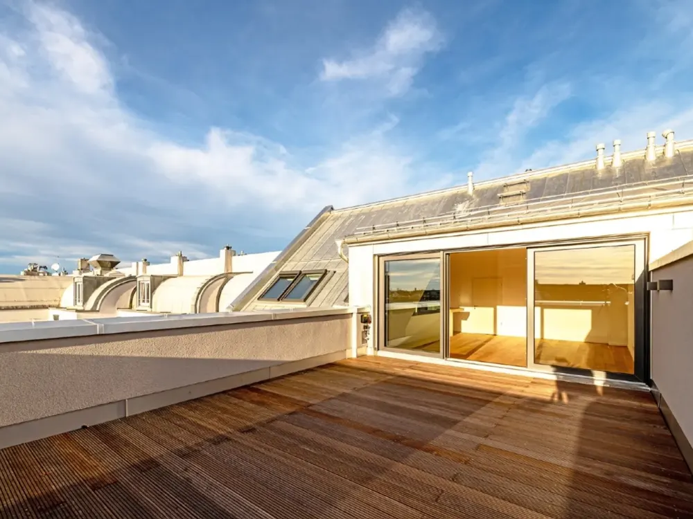 Exklusiv. 4-Zi-Dachterrassenwohnung. Ruhiger Innenhof. Olympiapark. Maxvorstadt.