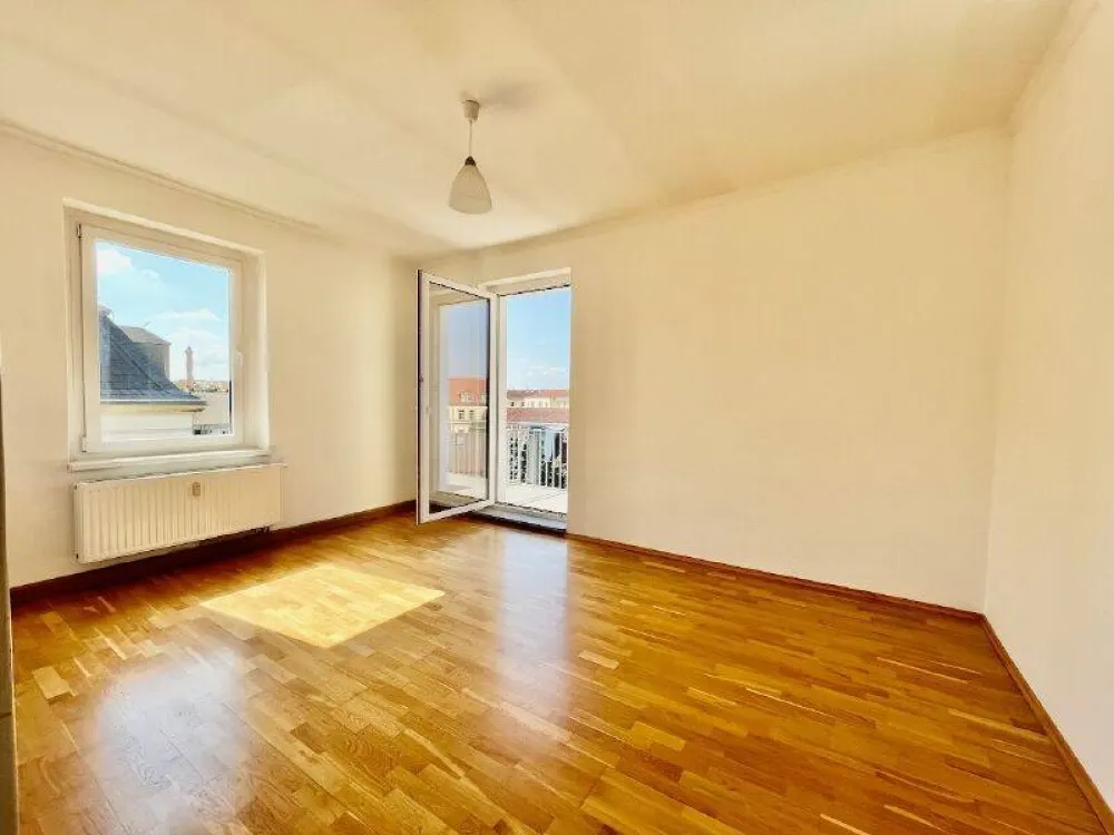 Süd-Balkon mit Fernblick