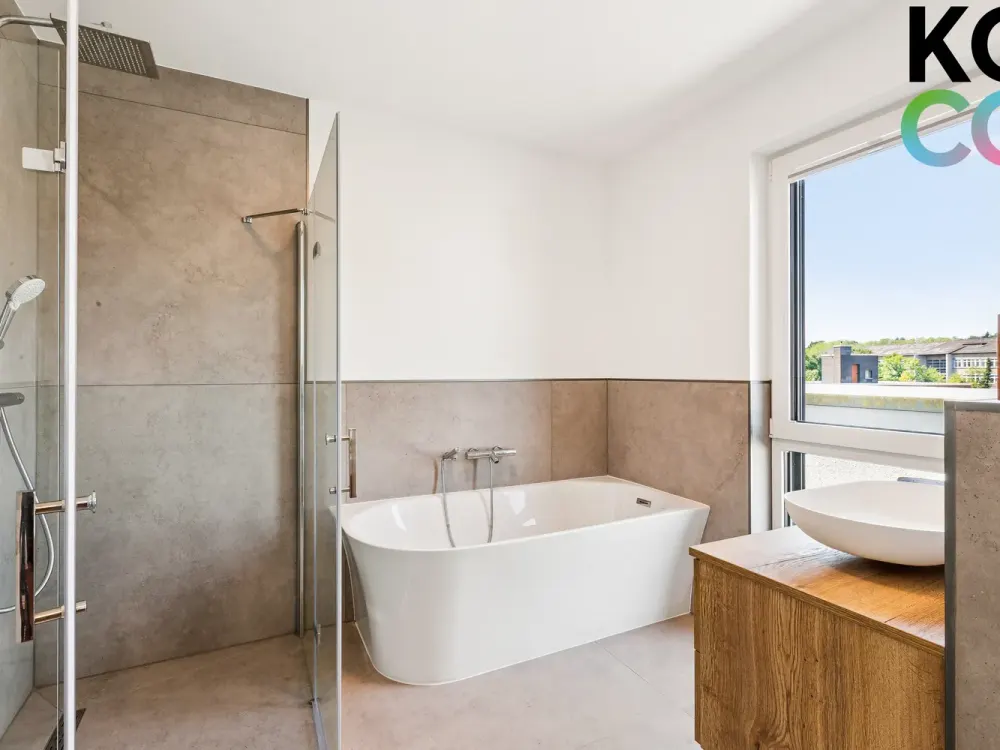Exklusives Penthouse mit privatem Spa-Bereich, zwei Sonnenterrassen und Pool