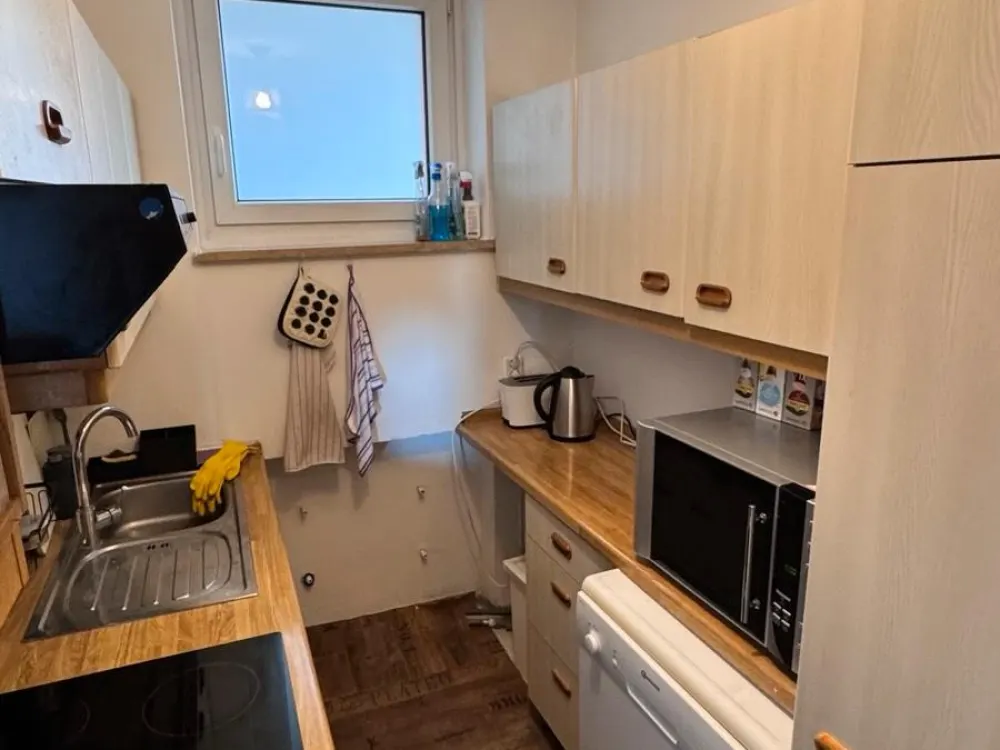 Untermiete: (46 m²) Möblierte 1,5-Zimmer-Wohnung