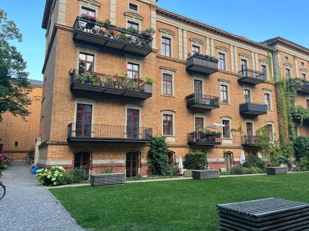 Schöne Wohnung in Kreuzberg - möbliert - Kurzzeit- und Langzeitmiete
