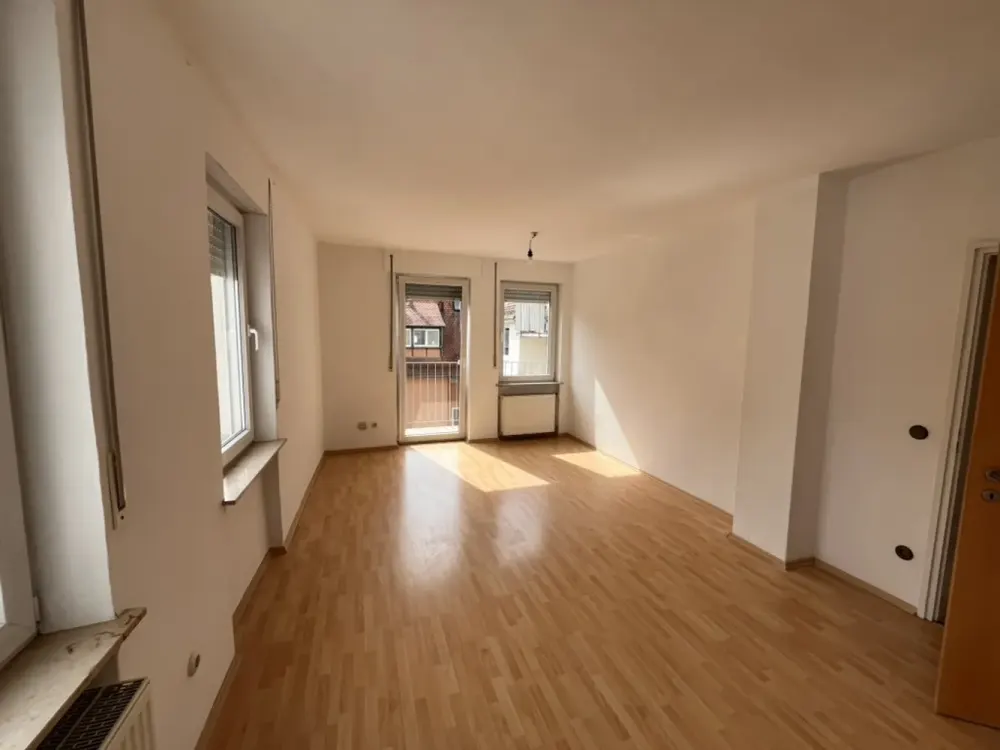 Ruhige und modernisierte 3-Zimmer-Wohnung in der Nürnberger Altstadt