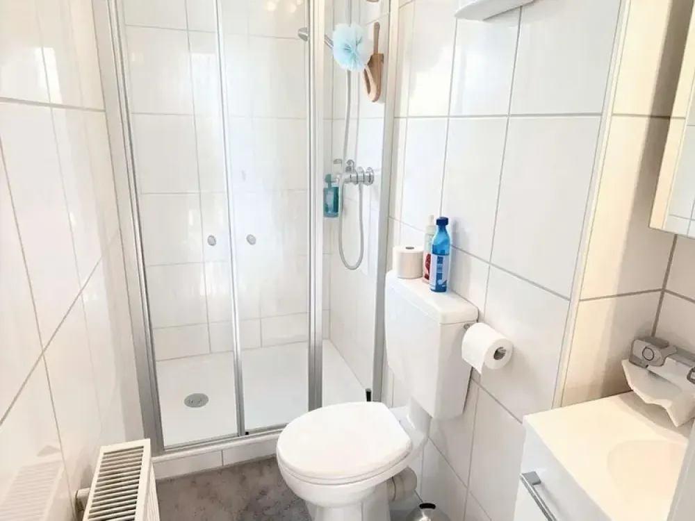 Bright 3-Room Apartment with Residential Heat Pump, in a Quiet Residential Area.