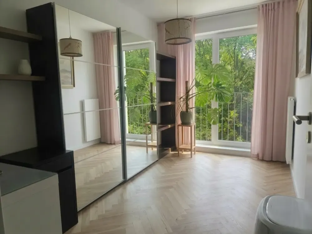 Teilweise moblierte Wohnung (3 Zimmer) zur Miete / Beste Lage am Stadtpark, Barmbek-Nord