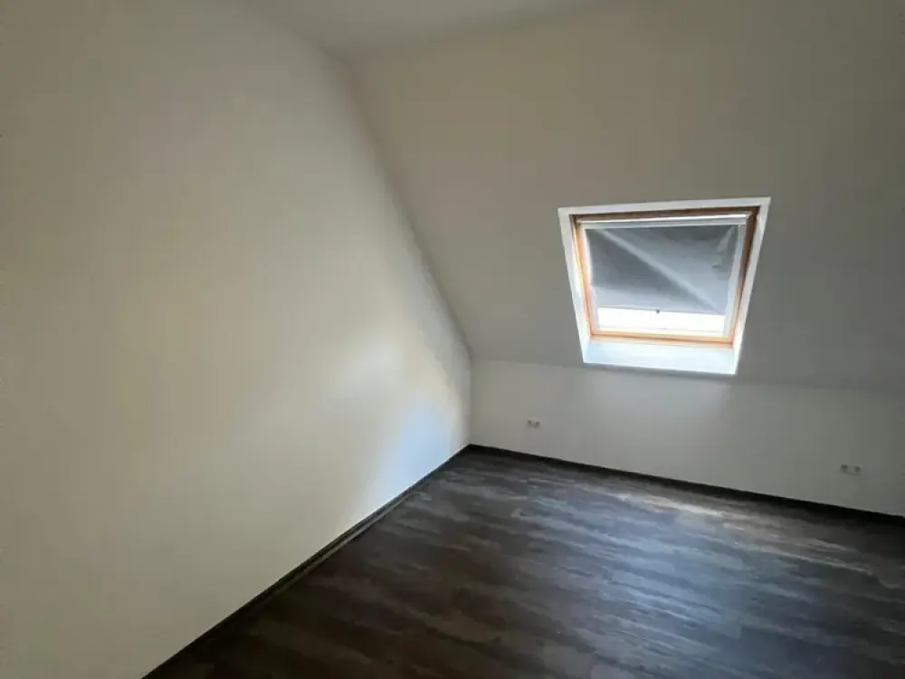 Geräumige Loftwohnung in Bochum | Einbauschrank und Küche | Garage direkt vor der Haustür