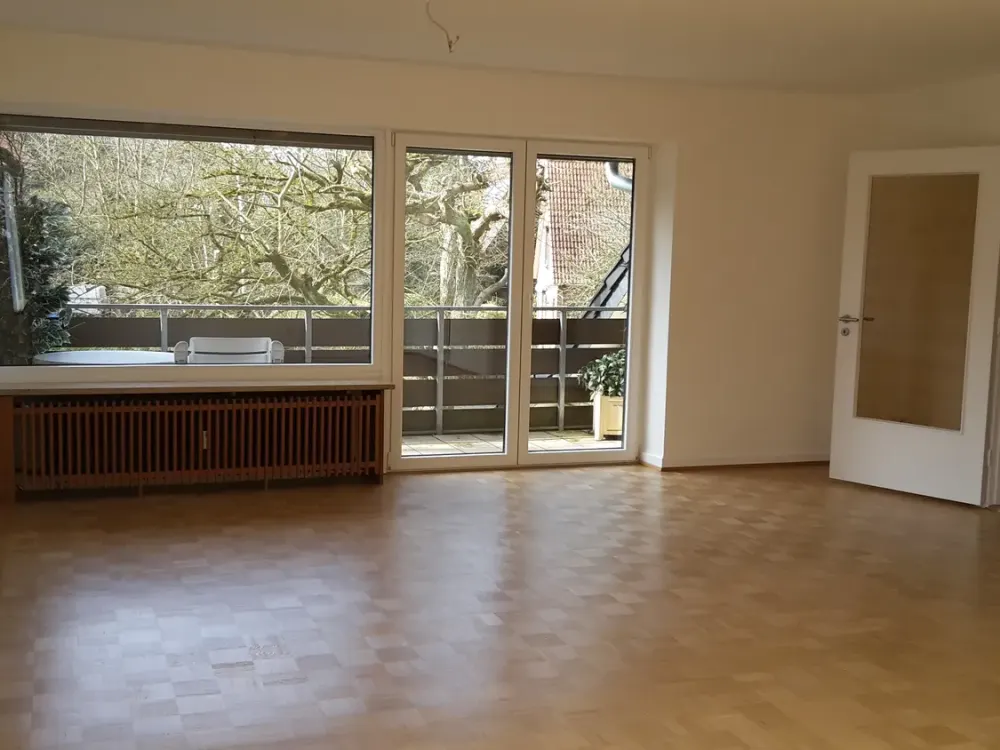 3-Zimmer-Wohnung mit 2 Balkonen in Wellingsbüttel