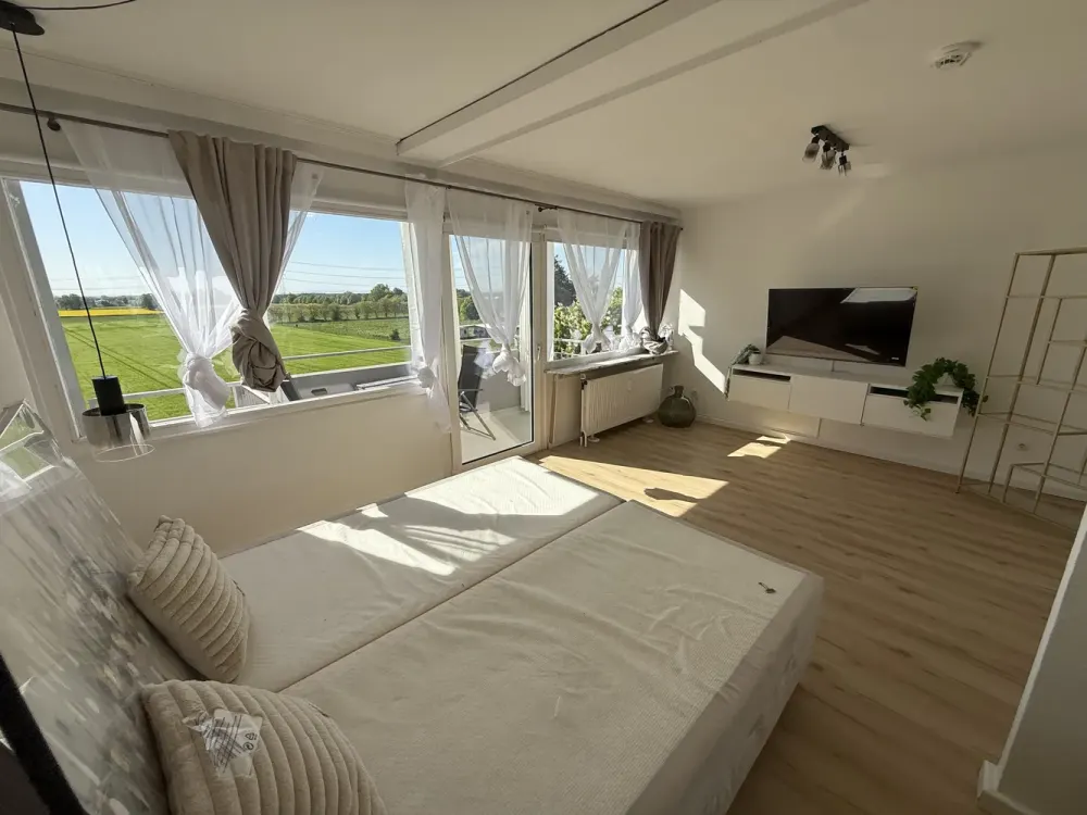 AB SOFORT !! Möblierte deluxe 1-Zimmerwohnung in Weiterstadt mit Balkon zu vermieten