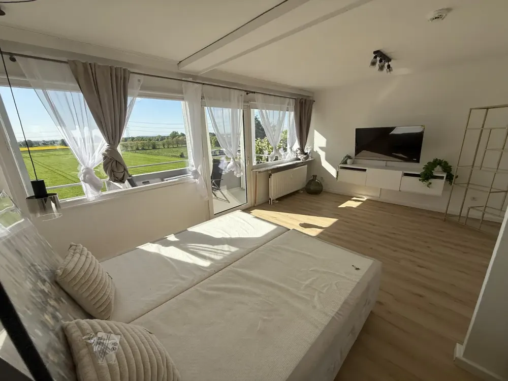 AB SOFORT !! Möblierte deluxe 1-Zimmerwohnung in Weiterstadt mit Balkon zu vermieten