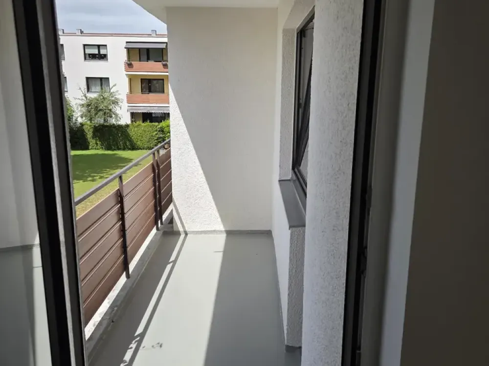 Schöne und helle 4-Zimmer-Wohnung in Unterhaching - zentral, jedoch ruhig gelegen
