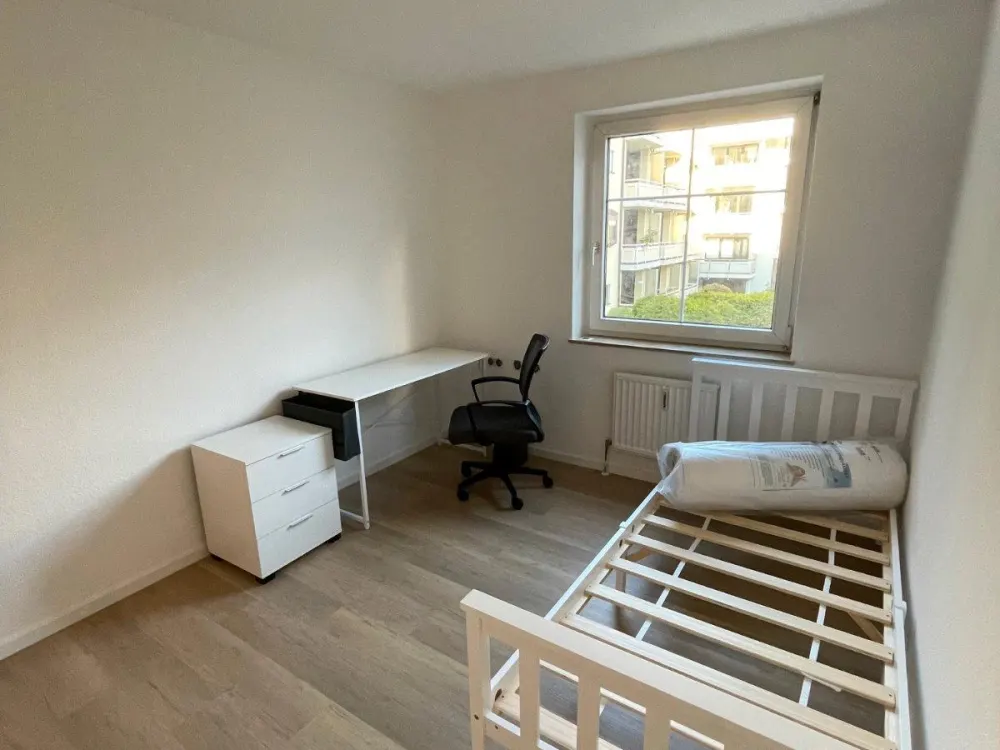 Studentenapartment sehr zentral, komplett renoviert und möbliert