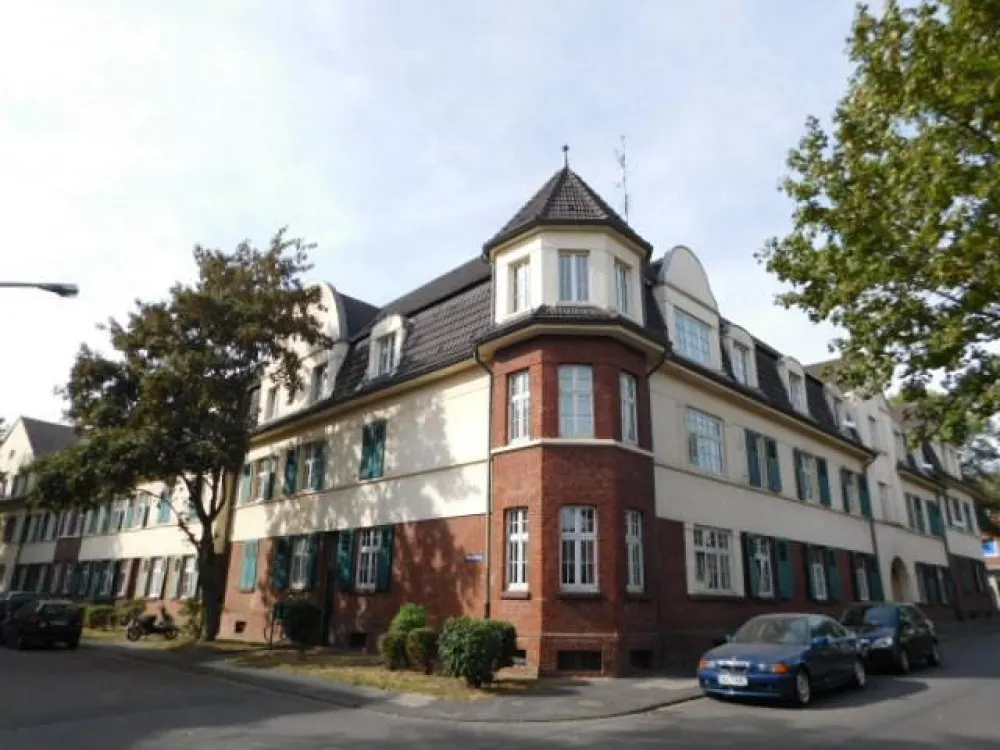 Miet mich - individuelle 2-Zimmer-Wohnung mit Balkon
