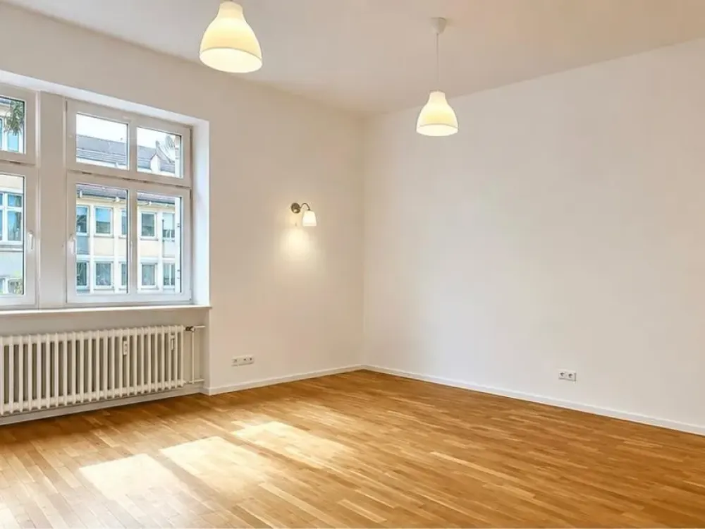 Helle, moderne Etagenwohnung frisch saniert in Top-Lage Stuttgart Innenstadt